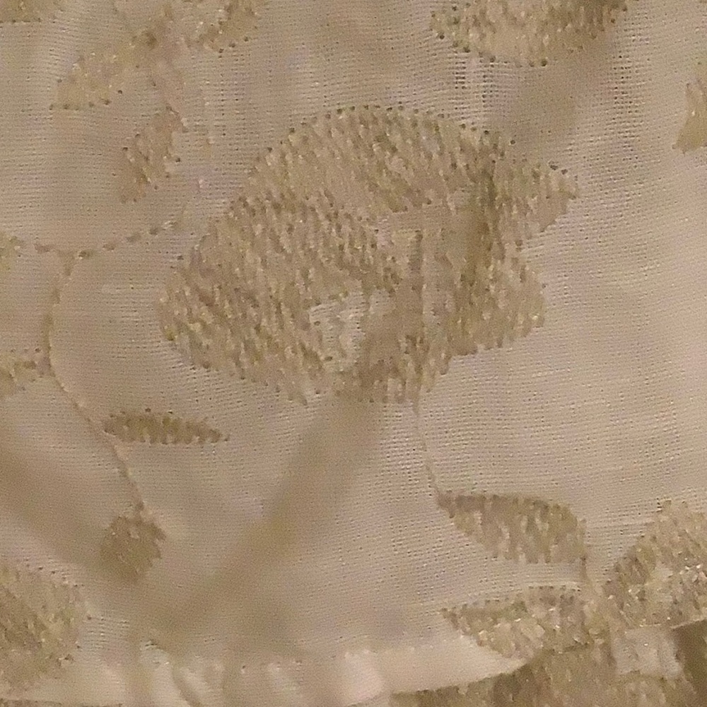 Sezane Cream Floral Tie Back Ruffle Blouse Size 42. - Picture 2 of 6